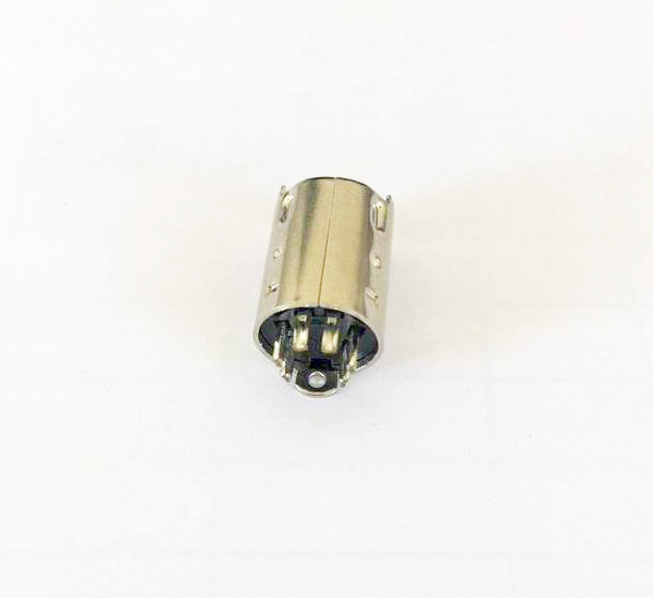 小編帶大家一起來(lái)了解DC插頭？